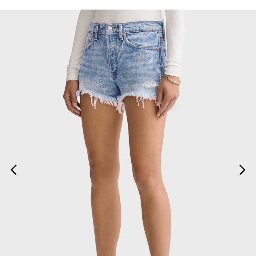 Women’s Agolde Light Blue Distressed Raw Hem Jean Shorts Sz 32 or 14 - Picture 2 of 6